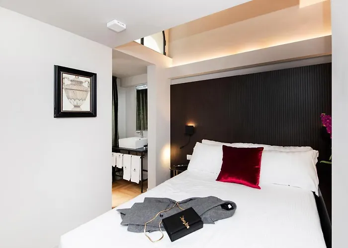 Piazza Di Spagna 66 Luxury - Maison D'art Collection * Róma